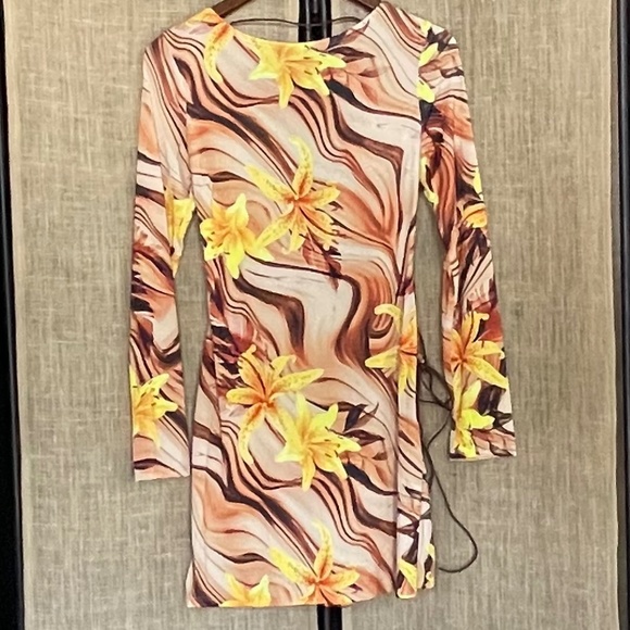 NWT! First Distraction asymmetric lace mini dress brown lilies 10 holiday party - Picture 2 of 10